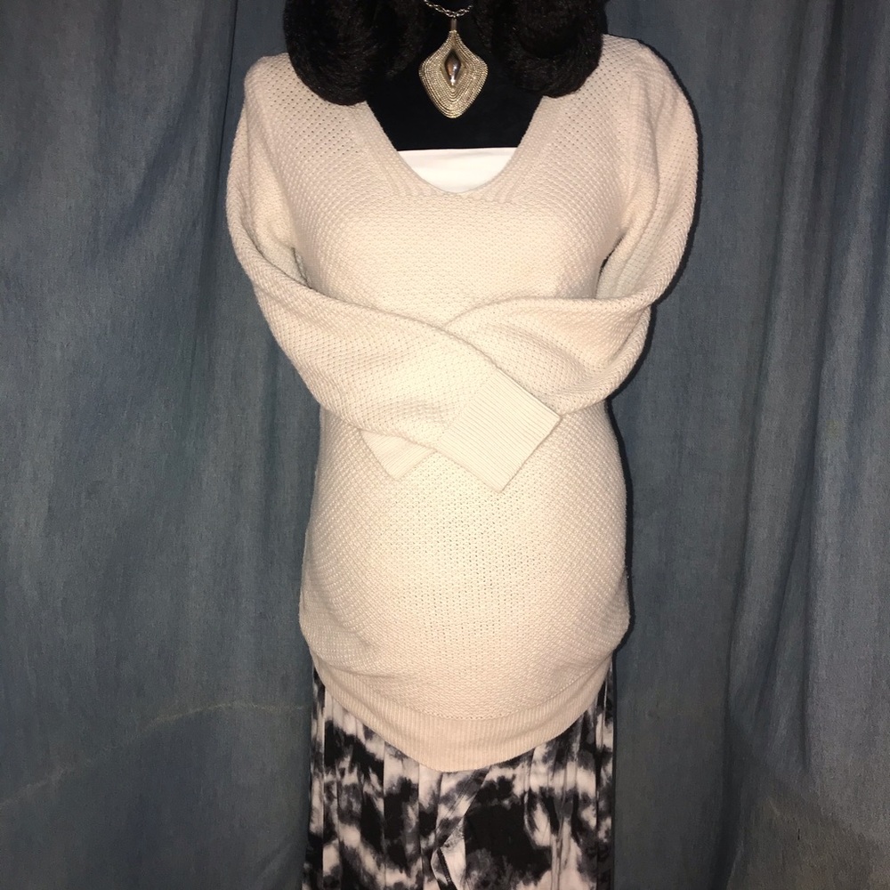 Old Navy Cream Maternity Textured Sweater Sz M